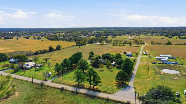 3420 Springfield Road, Springtown, TX 76082