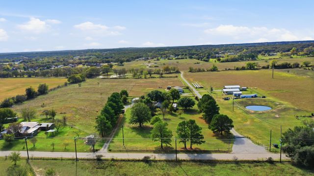 3420 Springfield Road, Springtown, TX 76082