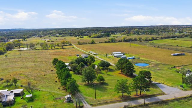 3420 Springfield Road, Springtown, TX 76082