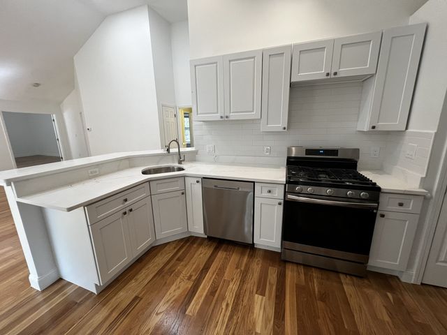 226 Dicenzo Blvd. 226, Marlborough, MA 01752