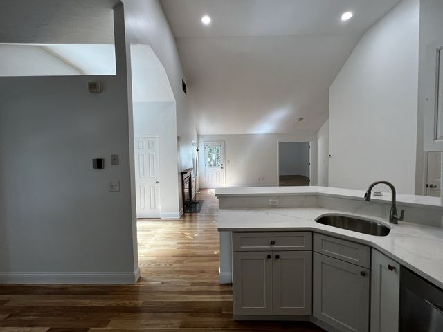 226 Dicenzo Blvd. 226, Marlborough, MA 01752
