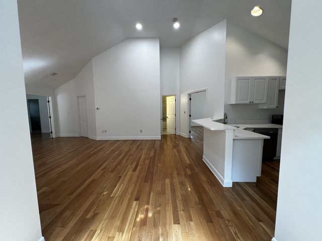 226 Dicenzo Blvd. 226, Marlborough, MA 01752