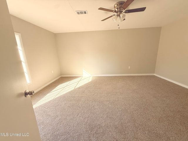 250 Maxine Circle, Pearl, MS 39208