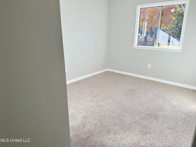 250 Maxine Circle, Pearl, MS 39208