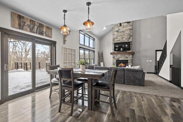 4982 POTTERS CROSSING, Pulaski, WI 54162