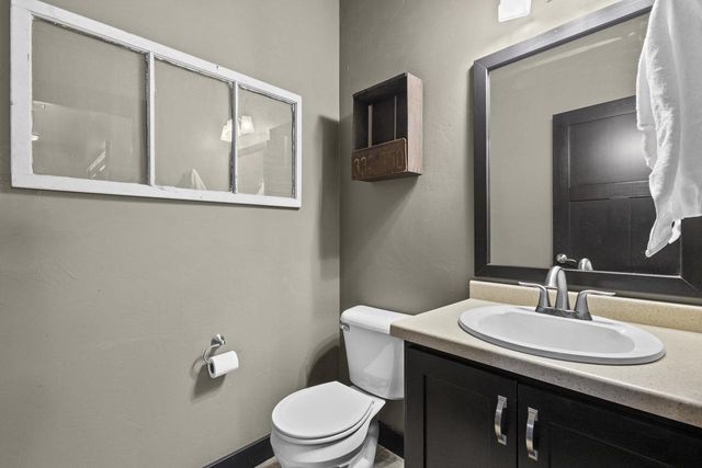 4982 POTTERS CROSSING, Pulaski, WI 54162