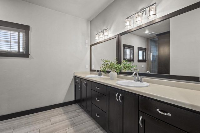 4982 POTTERS CROSSING, Pulaski, WI 54162