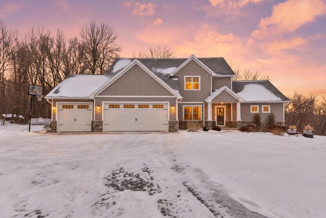 4982 POTTERS CROSSING, Pulaski, WI 54162