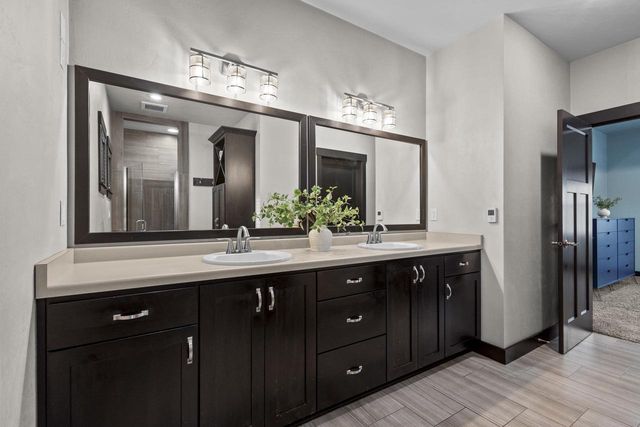 4982 POTTERS CROSSING, Pulaski, WI 54162