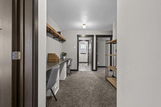 4982 POTTERS CROSSING, Pulaski, WI 54162