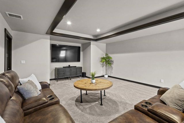 4982 POTTERS CROSSING, Pulaski, WI 54162