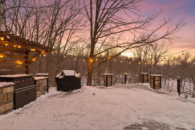 4982 POTTERS CROSSING, Pulaski, WI 54162