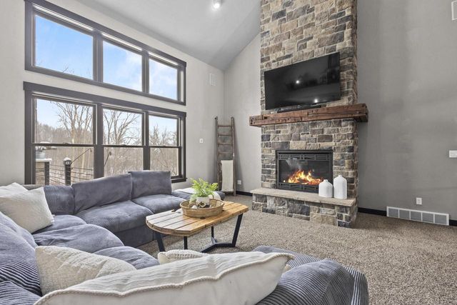 4982 POTTERS CROSSING, Pulaski, WI 54162