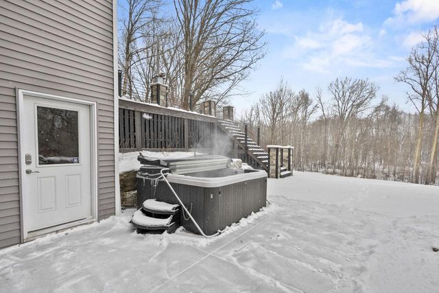 4982 POTTERS CROSSING, Pulaski, WI 54162