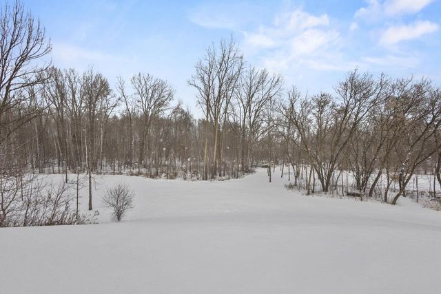 4982 POTTERS CROSSING, Pulaski, WI 54162
