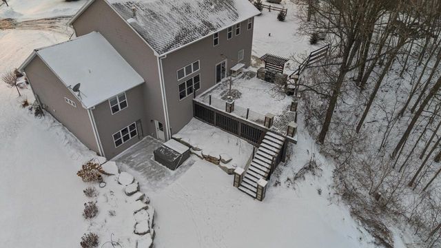 4982 POTTERS CROSSING, Pulaski, WI 54162