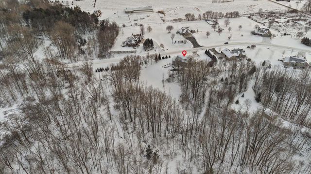 4982 POTTERS CROSSING, Pulaski, WI 54162