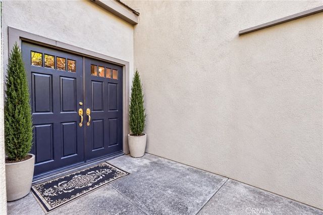 43 Seabrook Cove, Newport Beach, CA 92660