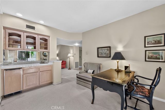 43 Seabrook Cove, Newport Beach, CA 92660