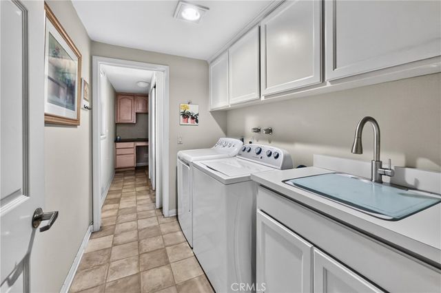 43 Seabrook Cove, Newport Beach, CA 92660