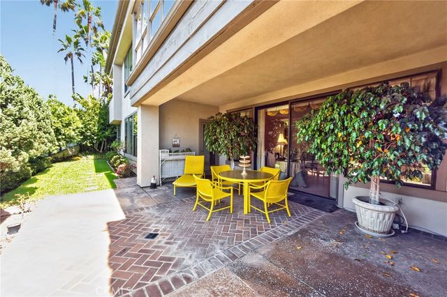 43 Seabrook Cove, Newport Beach, CA 92660