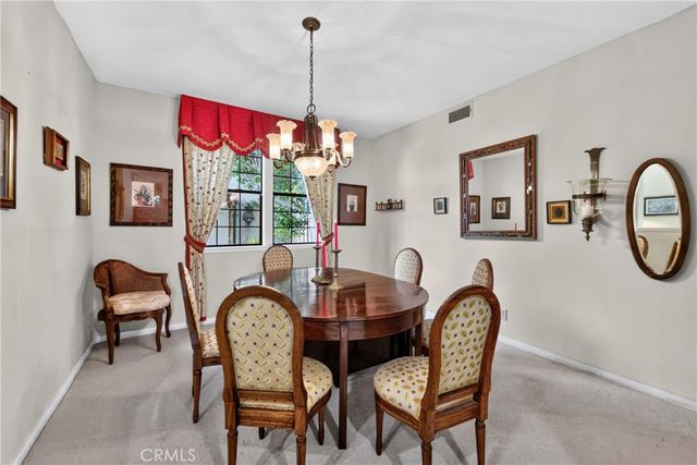 43 Seabrook Cove, Newport Beach, CA 92660