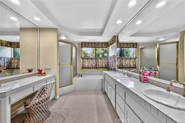 43 Seabrook Cove, Newport Beach, CA 92660