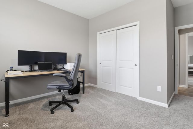 275 Carrick Glen Boulevard, Pendleton, IN 46064
