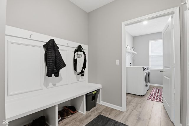 275 Carrick Glen Boulevard, Pendleton, IN 46064