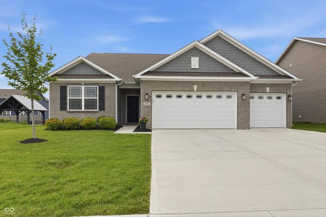 275 Carrick Glen Boulevard, Pendleton, IN 46064