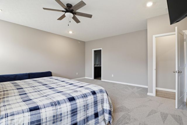 275 Carrick Glen Boulevard, Pendleton, IN 46064