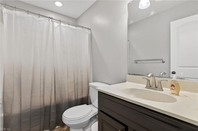 1512 Colonnade DR, Virginia Beach, VA 23451