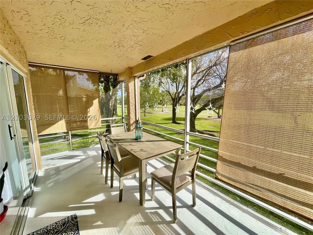 7502 NW 86th Ter 202, Tamarac, FL 33321