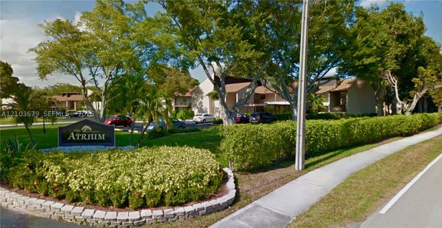 7502 NW 86th Ter 202, Tamarac, FL 33321