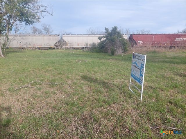 1205 S 12th Street, Temple, TX 76504