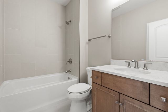 16551 Kayla Drive, Lemont, IL 60439