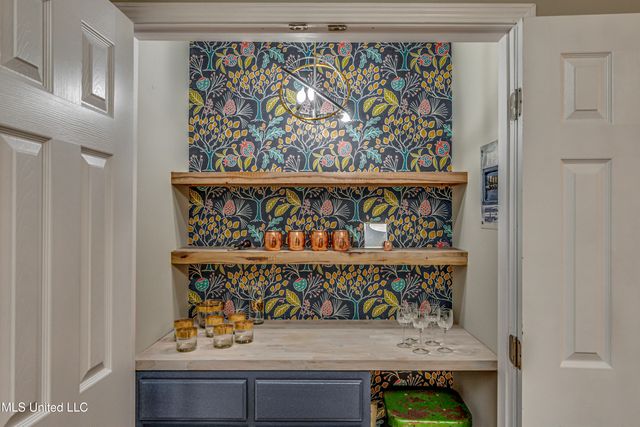 4407 Forest Park Drive, Jackson, MS 39211