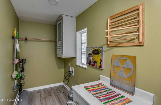 4407 Forest Park Drive, Jackson, MS 39211