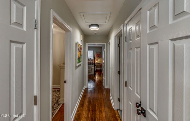 4407 Forest Park Drive, Jackson, MS 39211