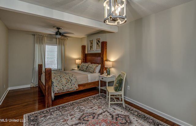 4407 Forest Park Drive, Jackson, MS 39211