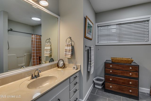 4407 Forest Park Drive, Jackson, MS 39211