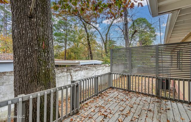 4407 Forest Park Drive, Jackson, MS 39211