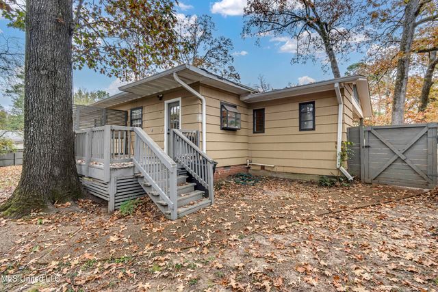 4407 Forest Park Drive, Jackson, MS 39211