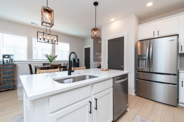 315 Eclipse Street, Summerville, SC 29486