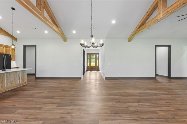 2085 Belfort Avenue, Louisville, OH 44641