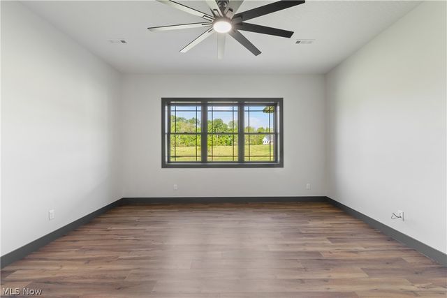 2085 Belfort Avenue, Louisville, OH 44641