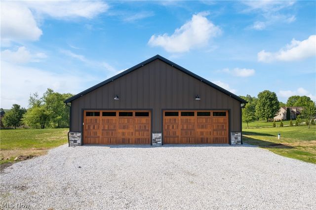 2085 Belfort Avenue, Louisville, OH 44641