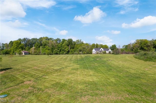 2085 Belfort Avenue, Louisville, OH 44641