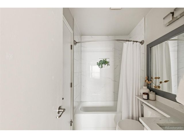 8350 W 87th Dr D, Arvada, CO 80005