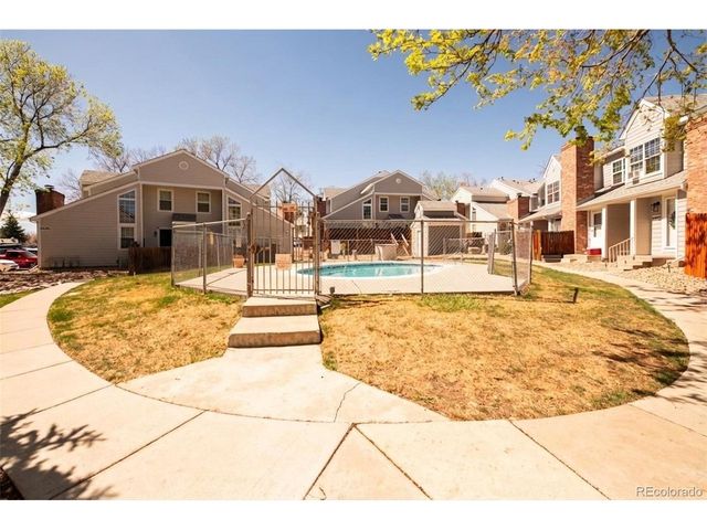 8350 W 87th Dr D, Arvada, CO 80005